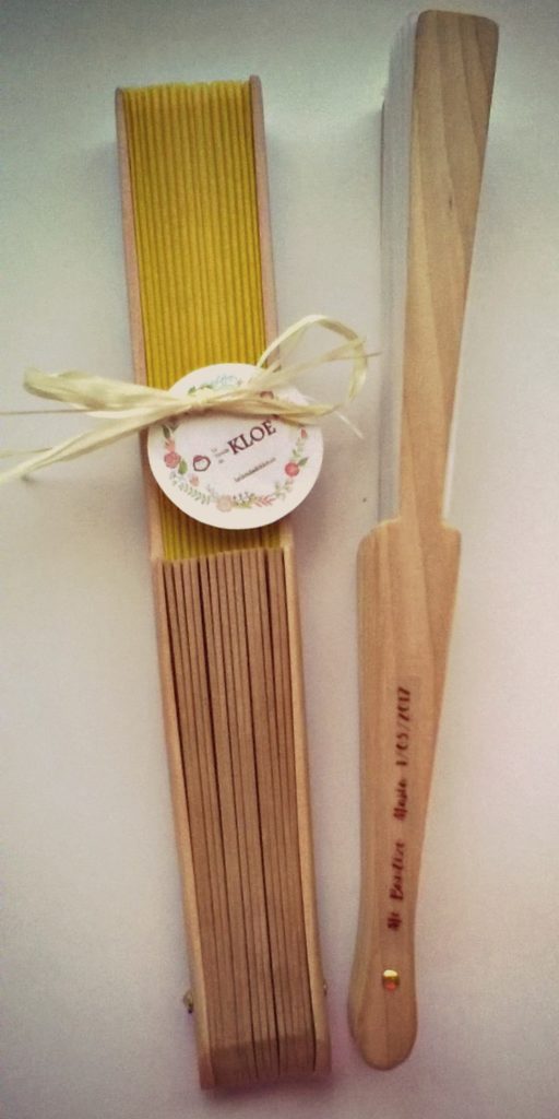 Abanicos de Madera Personalizados - Ideas para Regalar